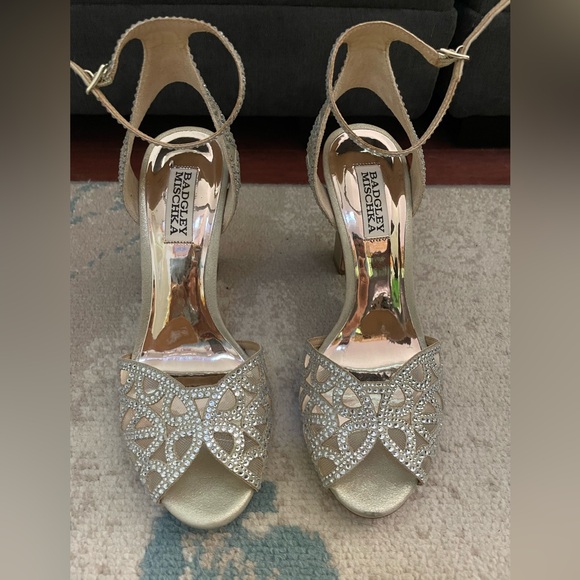 Badgley Mischka gold and silver heels - Picture 2 of 6